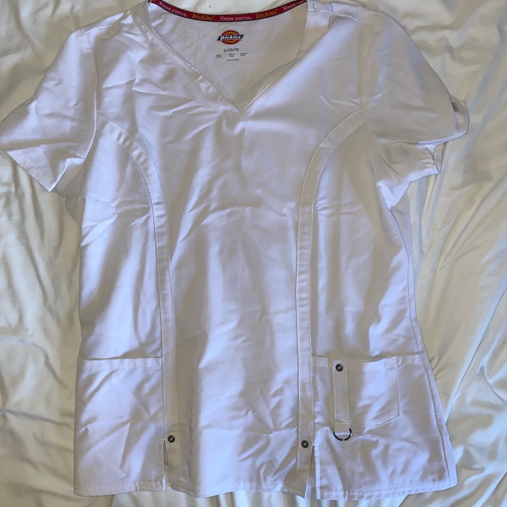women’s size large dickies white scrub top